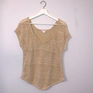 Cream short sleeved sweater top